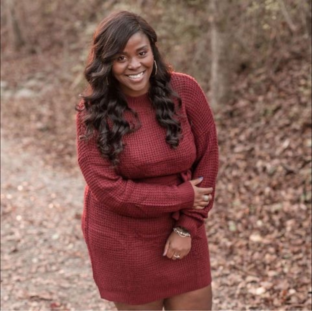 Meet your Posher, Ebonee